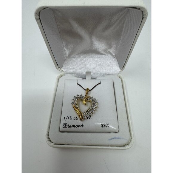 Diamond Heart Gold Necklace - Picture 4 of 9